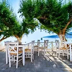 μαρία 4 *