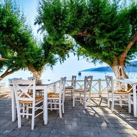 μαρία 4 *