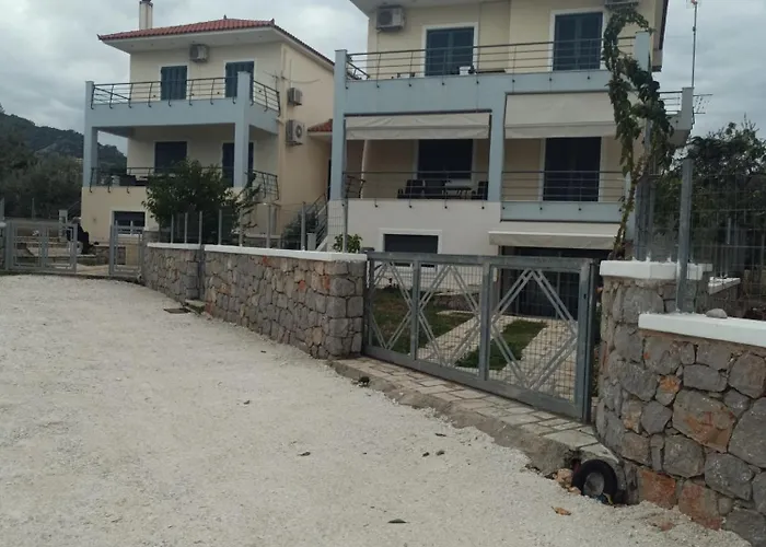 μαρία 4 בית נופש קאטו אלמירי